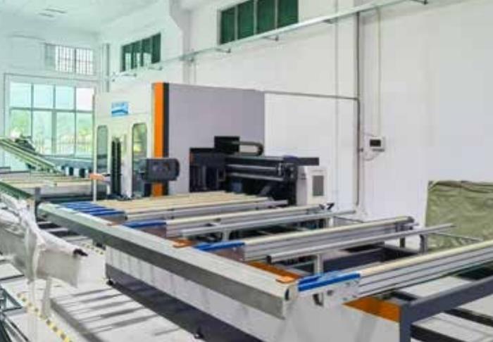 CNC profile cutting machine